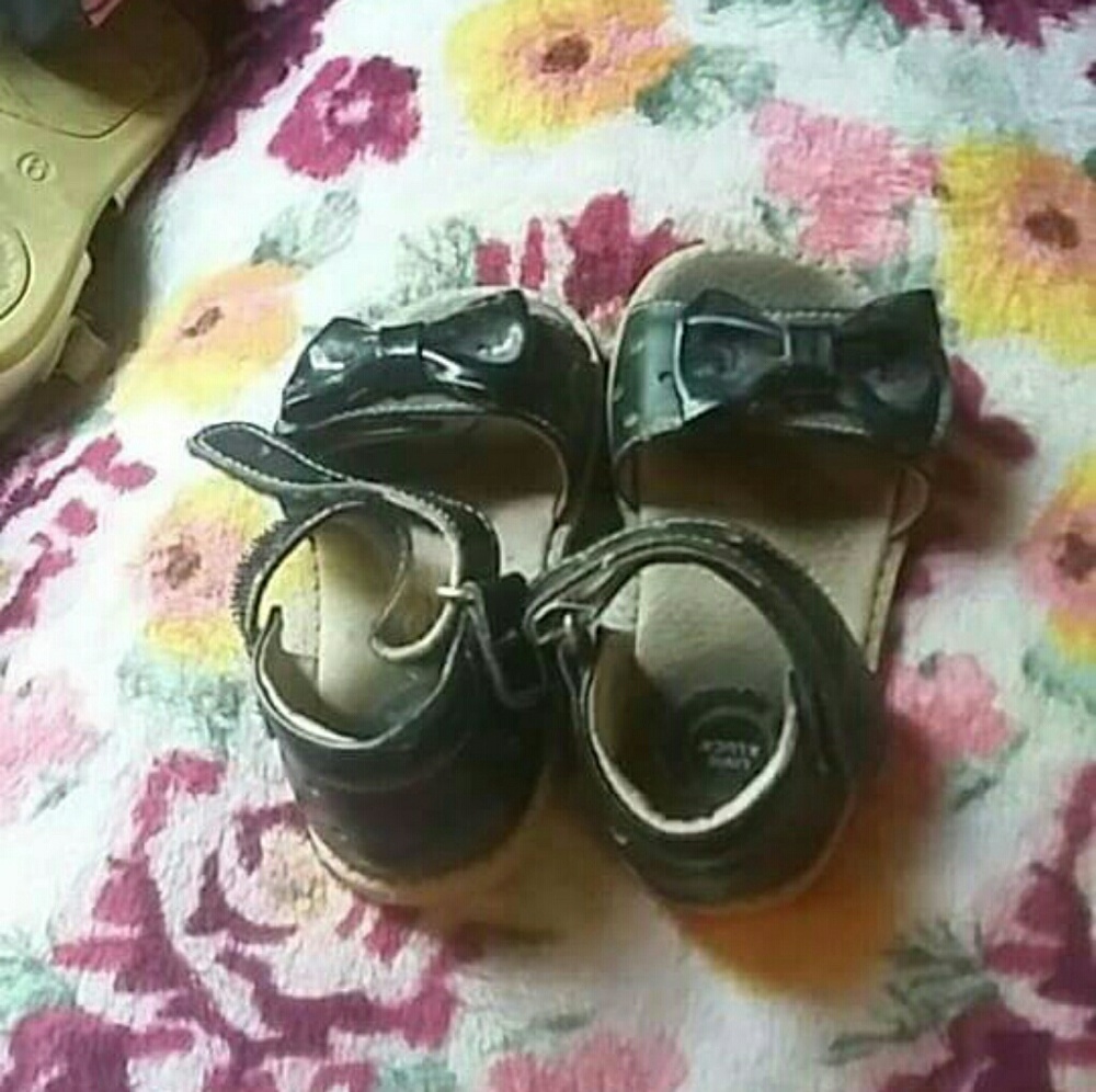 Livie & Luca sandals